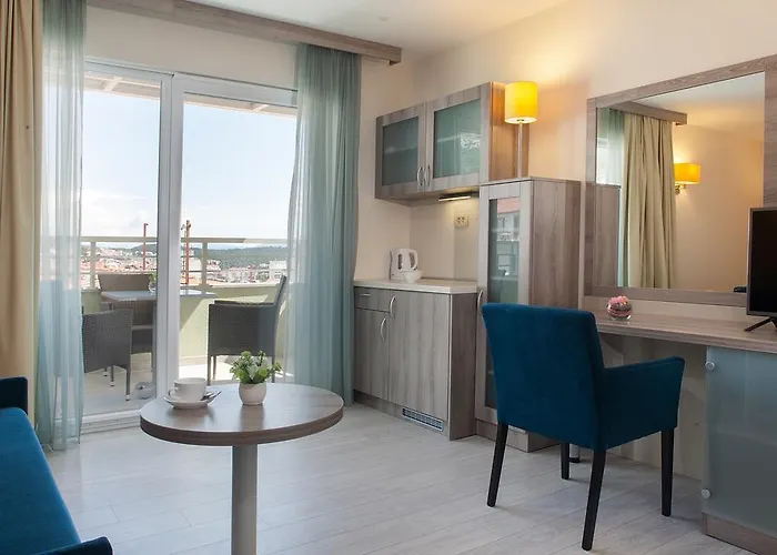 Aroma Макарска